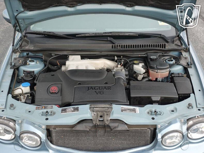 2002 Jaguar X-Type 2.5