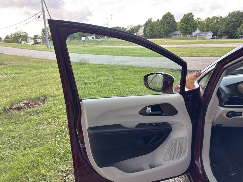2018 Chrysler Pacifica Touring Plus