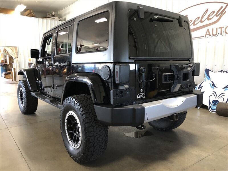 2011 Jeep Wrangler Unlimited Sahara
