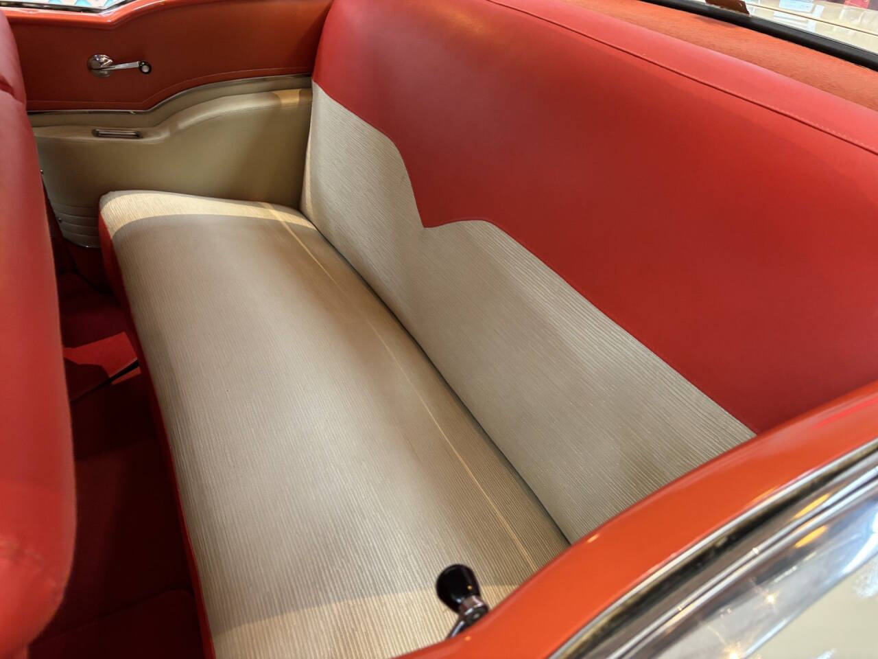 1955 Chevrolet Bel Air 29
