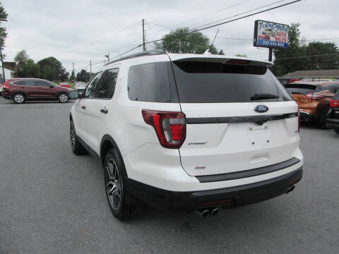 2019 Ford Explorer Sport