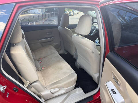2012 Toyota Prius v Two