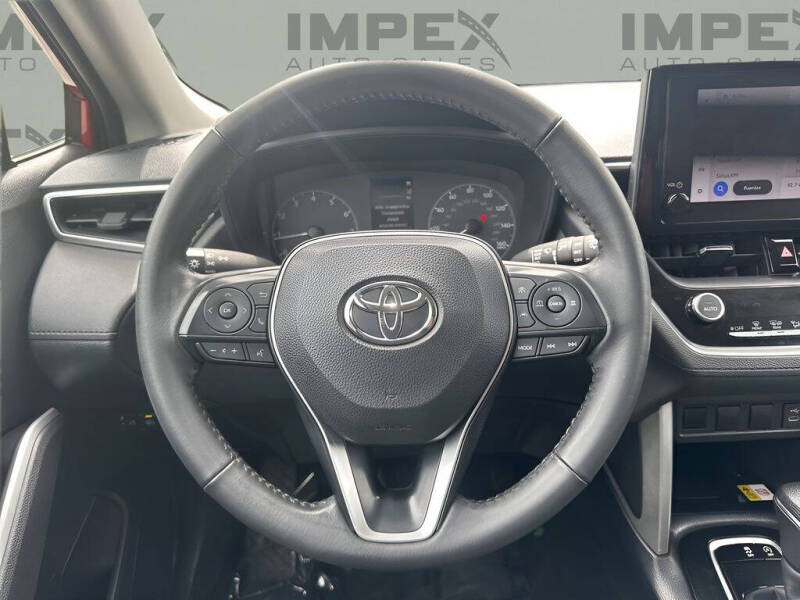 2023 Toyota Corolla Cross LE