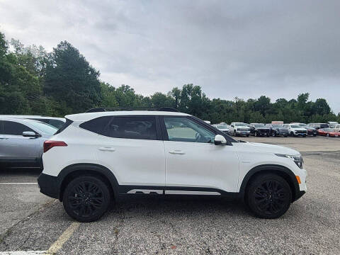 2022 Kia Seltos Nightfall