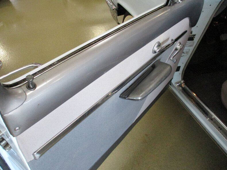 1952 Mercury 2 Door Sedan