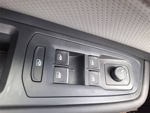 2025 Volkswagen Atlas Peak Edition 4Motion