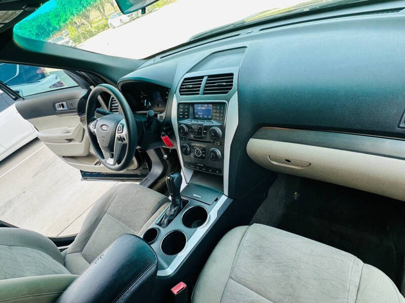 2013 Ford Explorer