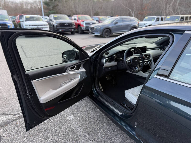 2023 Genesis G70 2.0T