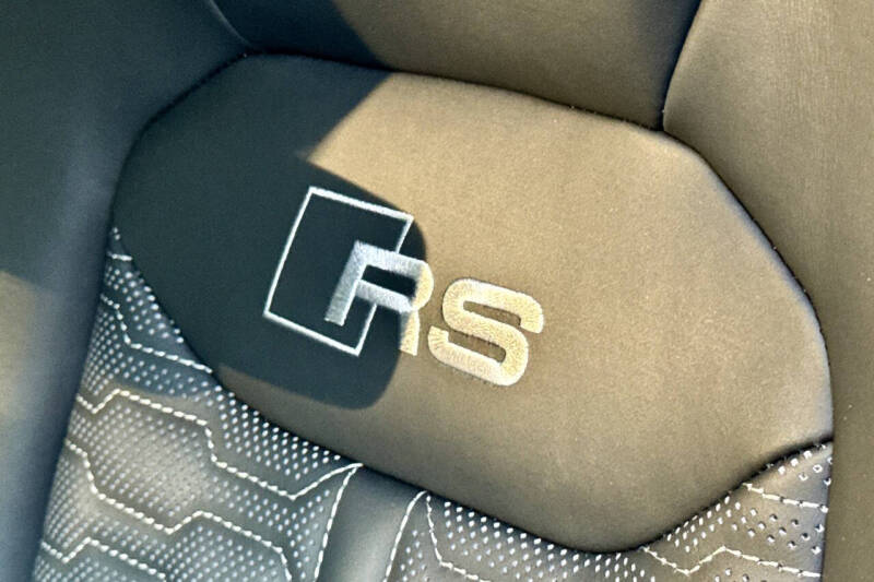 2025 Audi RS Q8 performance 4.0T quattro