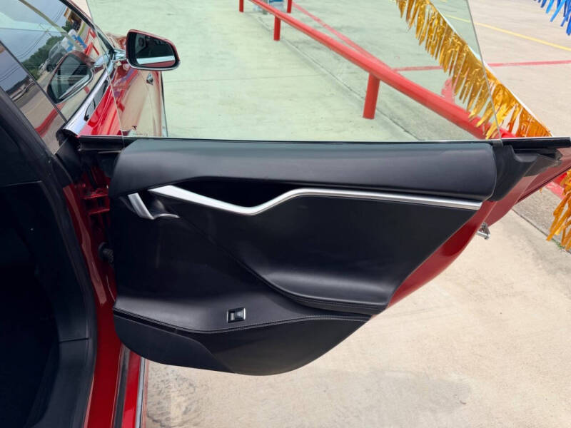 2017 Tesla Model S 75D