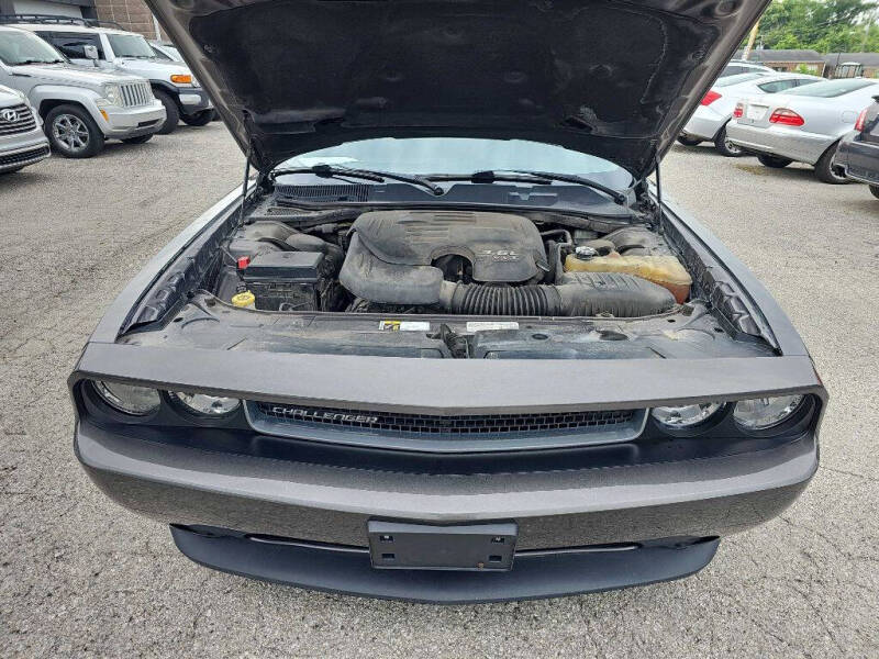 2014 Dodge Challenger SXT