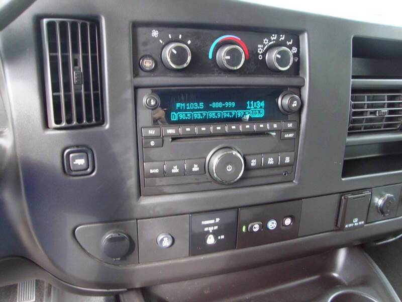 2017 Chevrolet Express LT 3500