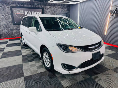 2020 Chrysler Pacifica Touring
