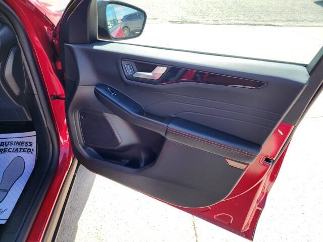 2025 Ford Escape ST-Line