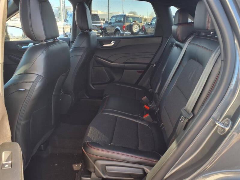 2026 Ford Escape ST-Line Select