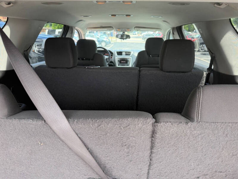 2016 GMC Acadia SLE-1