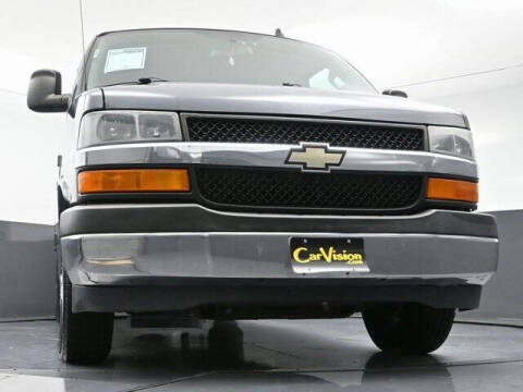 2017 Chevrolet Express LT 3500