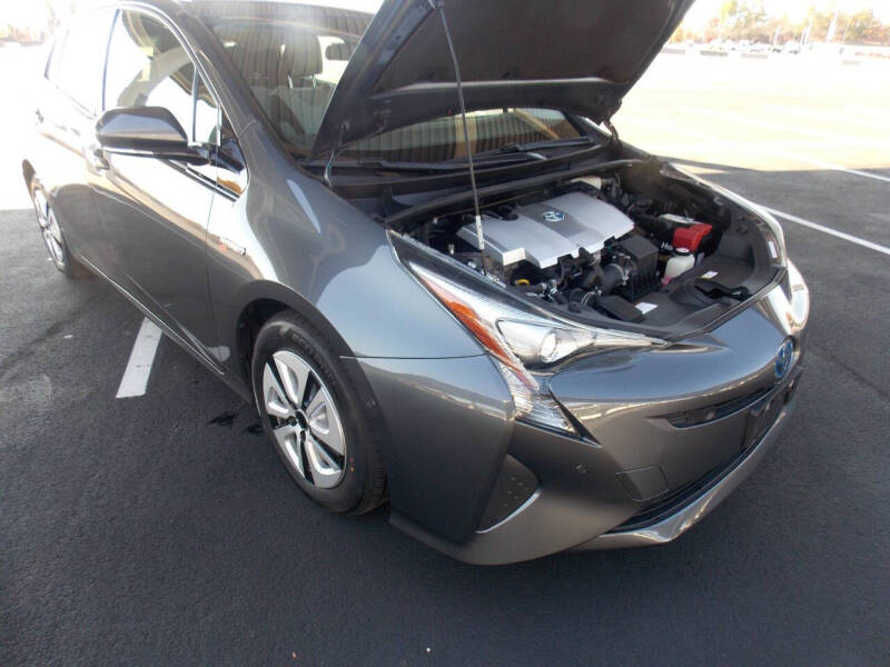2018 Toyota Prius Three
