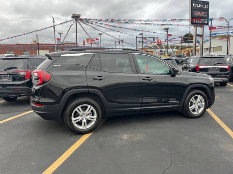 2022 GMC Terrain SLE