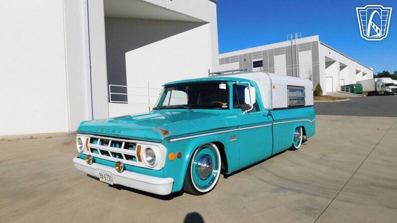 1969 Dodge D200 Pickup