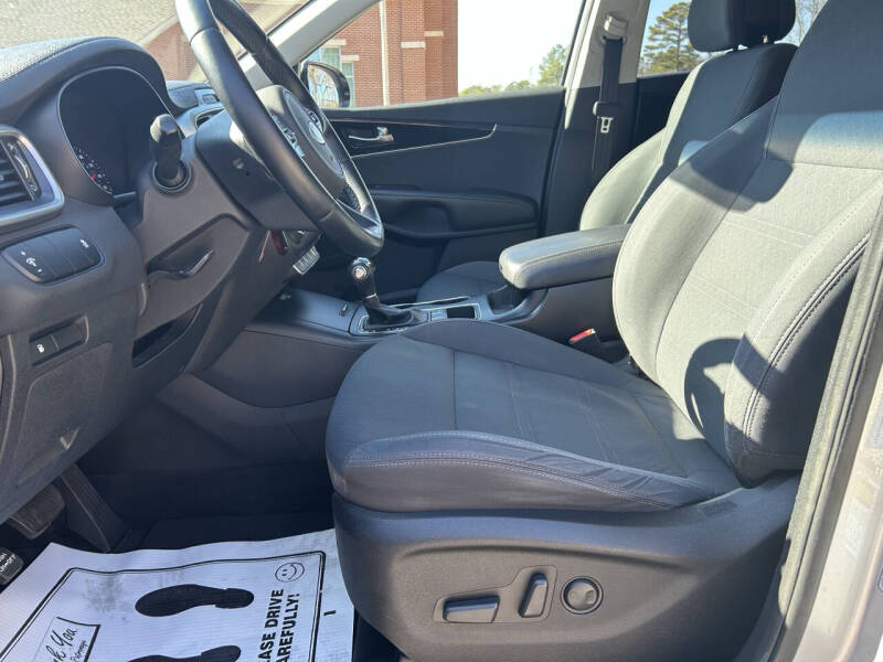 2016 Kia Sorento LX