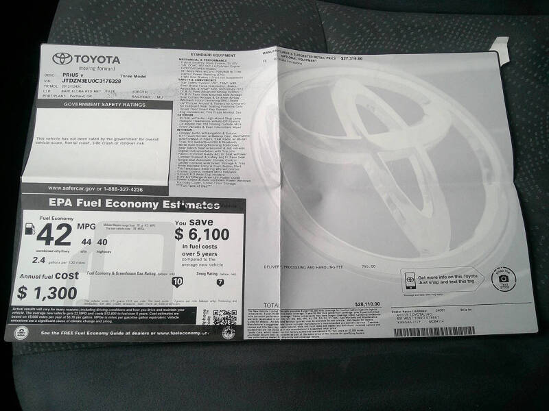 2012 Toyota Prius v Three