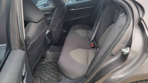 2022 Toyota Camry LE