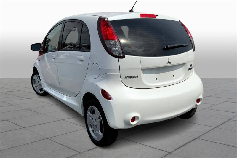 2014 Mitsubishi i-MiEV ES