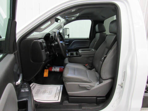 2022 Chevrolet Silverado 5500HD