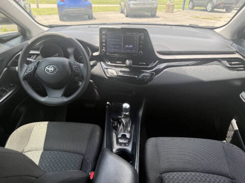 2020 Toyota C-HR LE