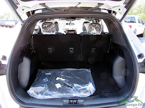 2025 Ford Escape Hybrid ST-Line