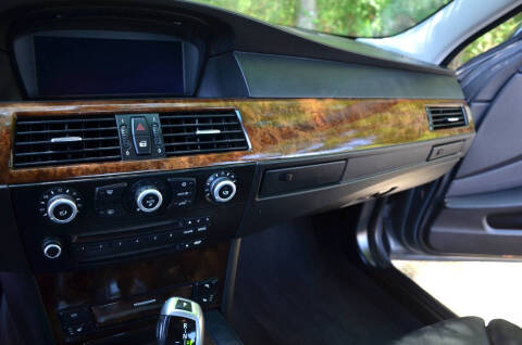 2009 BMW 5 Series 535i