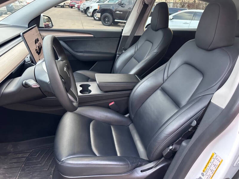 2023 Tesla Model Y Performance