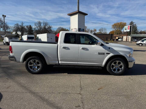 2017 RAM 1500 Laramie