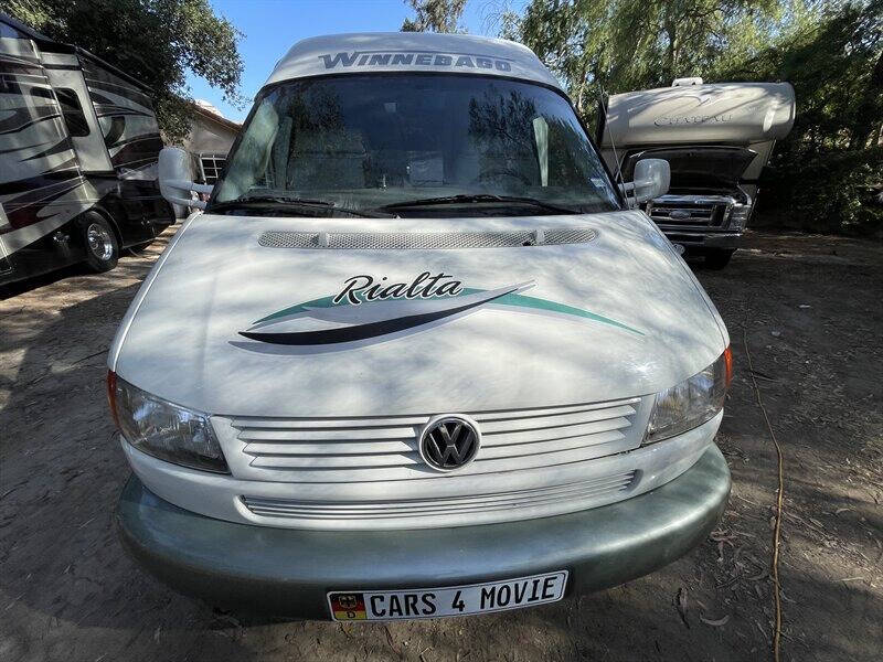 2002 Winnebago Rialta