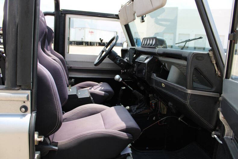 1988 Land Rover Defender
