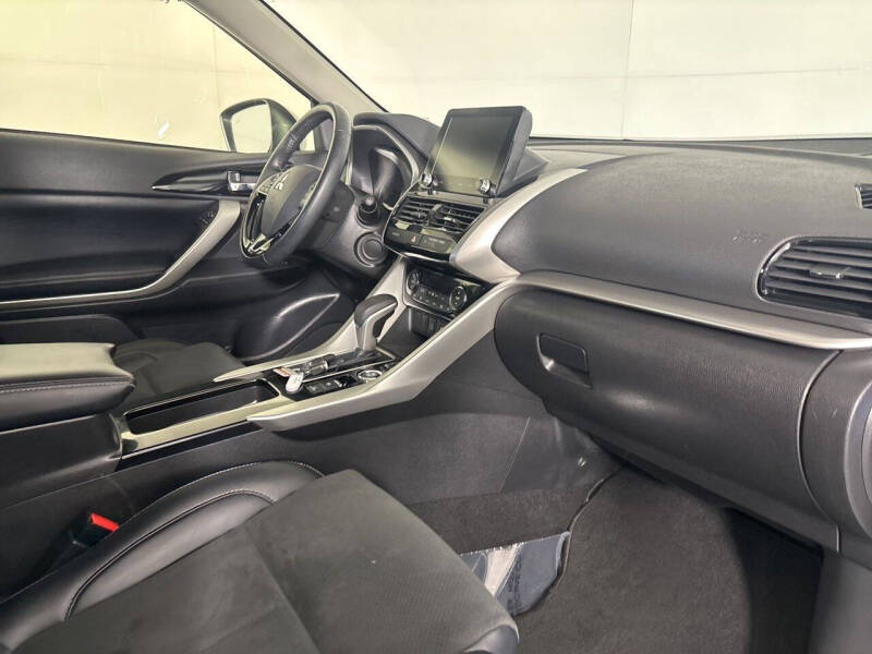 2024 Mitsubishi Eclipse Cross SE