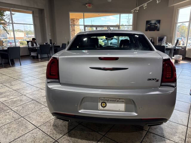 2023 Chrysler 300 S V6