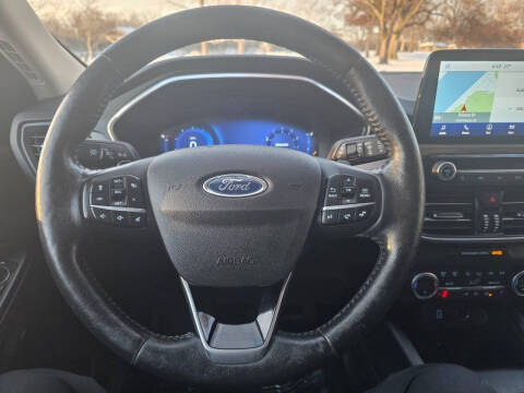 2020 Ford Escape Titanium