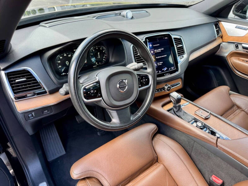 2018 Volvo XC90 T6 Inscription