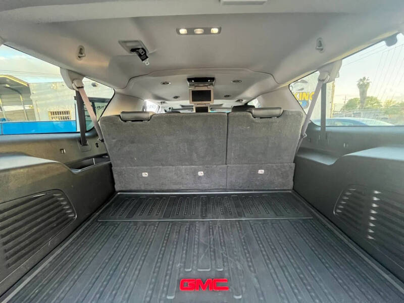 2016 GMC Yukon XL SLT