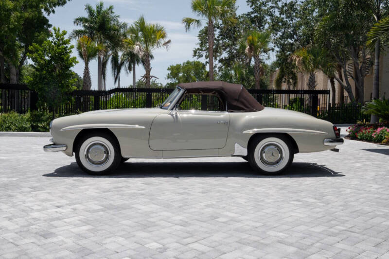 1961 Mercedes-Benz 190-Class