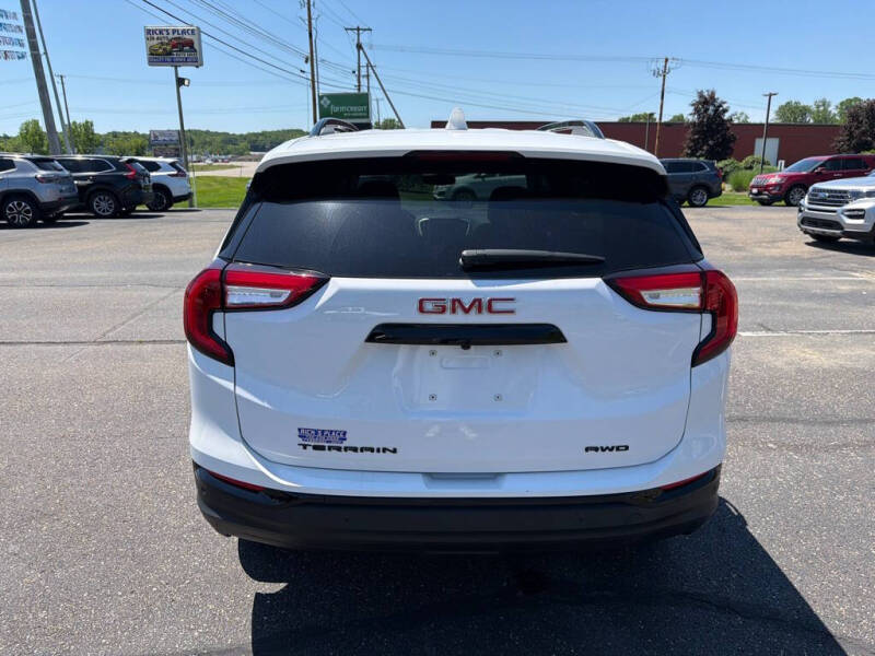 2024 GMC Terrain SLE