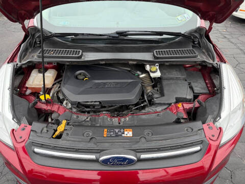 2016 Ford Escape SE