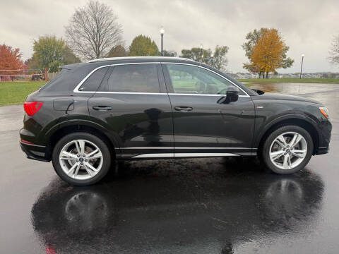 2021 Audi Q3 quattro S line Premium 45 TFSI