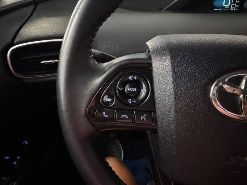 2019 Toyota Prius XLE