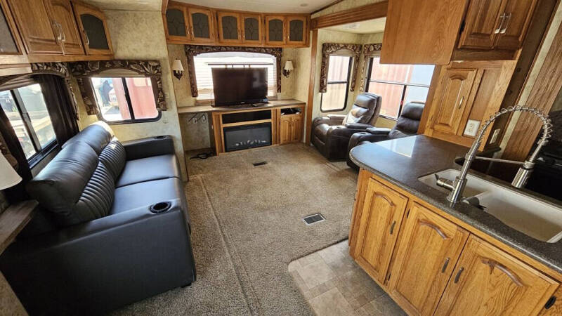 2011 Forest River BROOKSTONE 366R