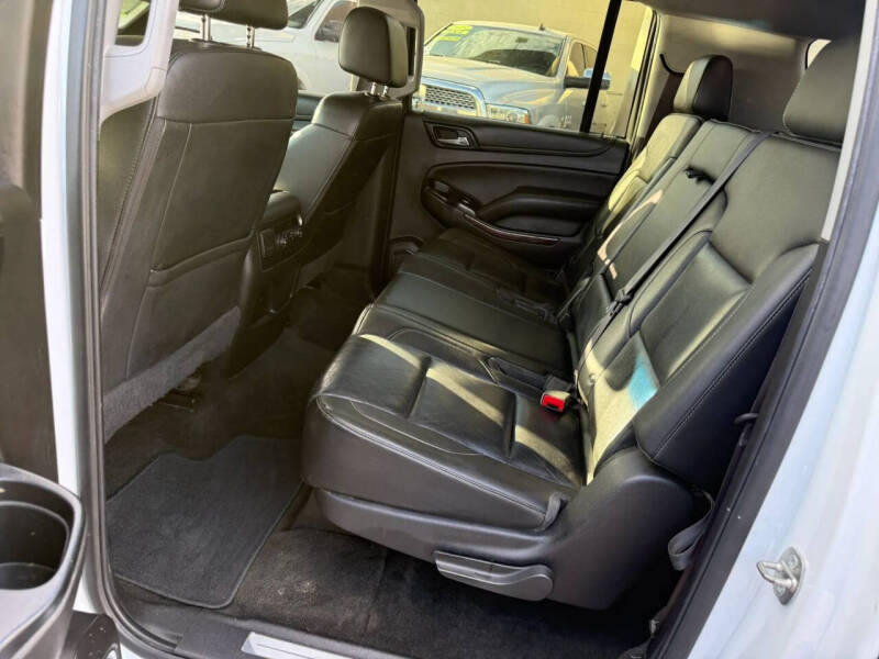2017 GMC Yukon XL SLT