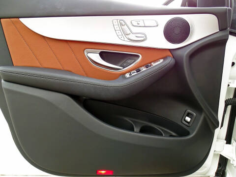 2021 Mercedes-Benz GLC GLC 300