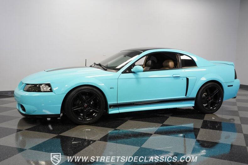2004 Ford Mustang GT Deluxe